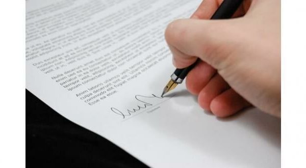 Partai yang Menolak Omnibus Law